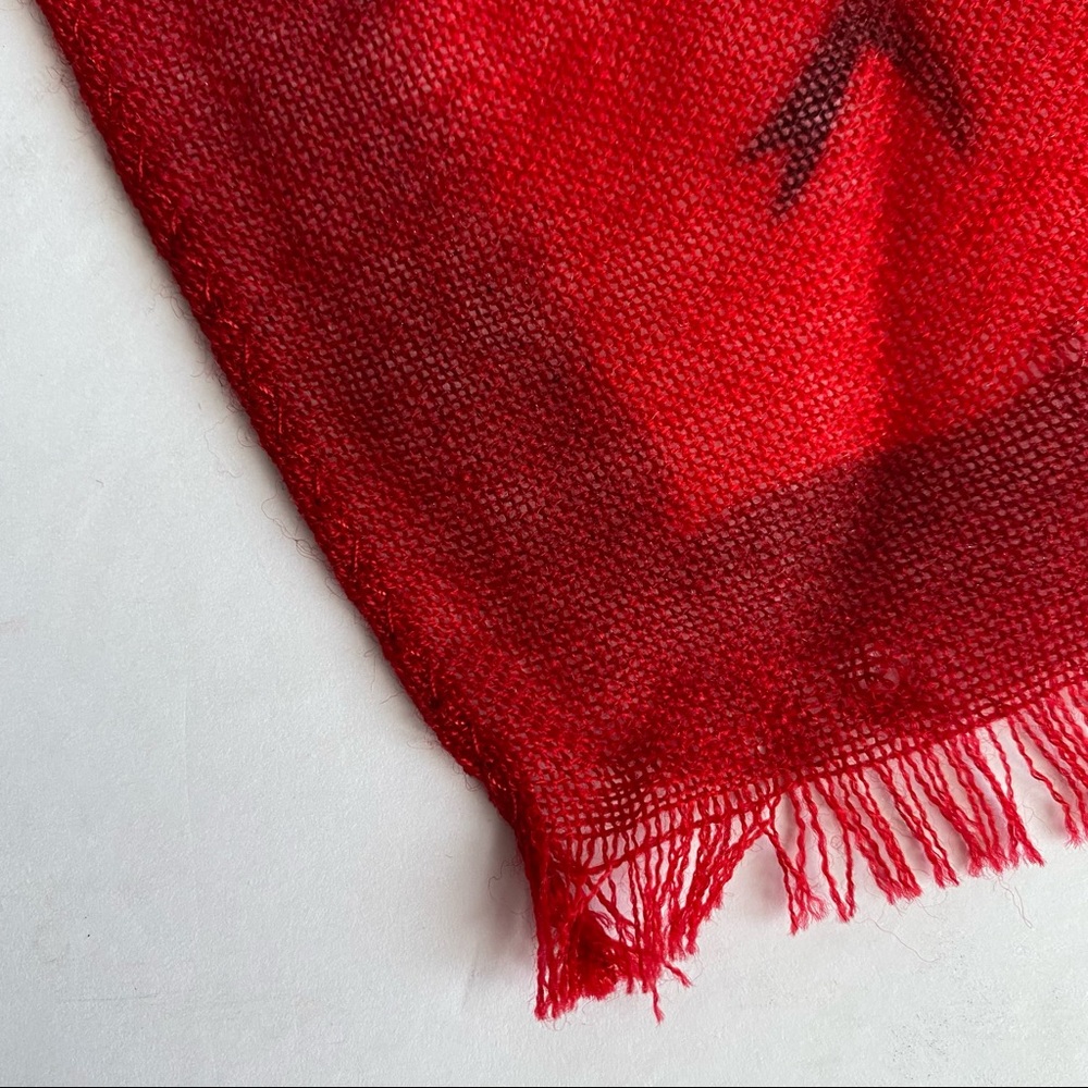Hand-painted wool Rectangular Scarf - Picture 5 of 7